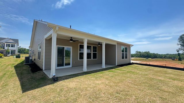 2044 Halton Oaks Drive, Spartanburg, SC 29303