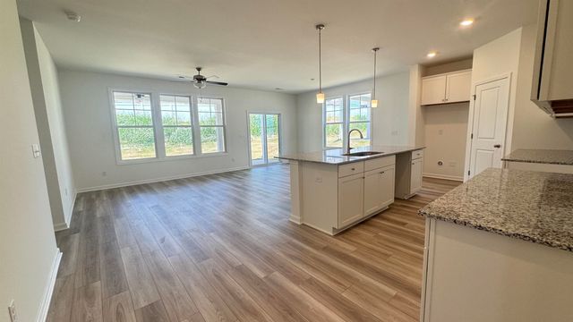 2044 Halton Oaks Drive, Spartanburg, SC 29303