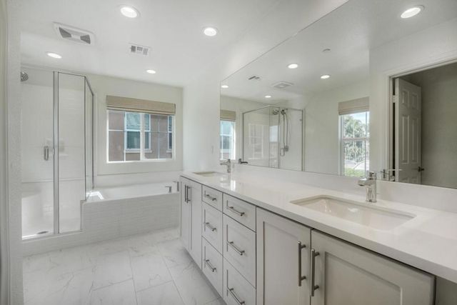 3072 Glenmore Street, Vista, CA 92081