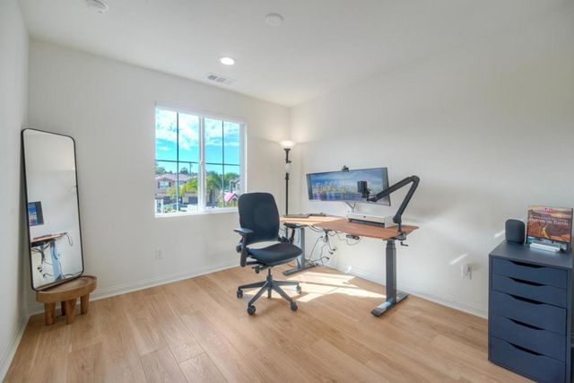 3072 Glenmore Street, Vista, CA 92081