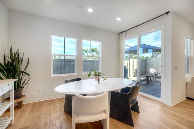 3072 Glenmore Street, Vista, CA 92081