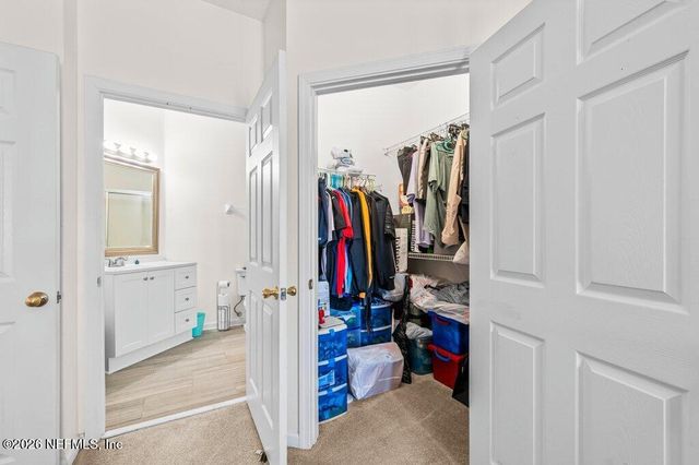 7801 POINT MEADOWS Drive 2302, Jacksonville, FL 32256