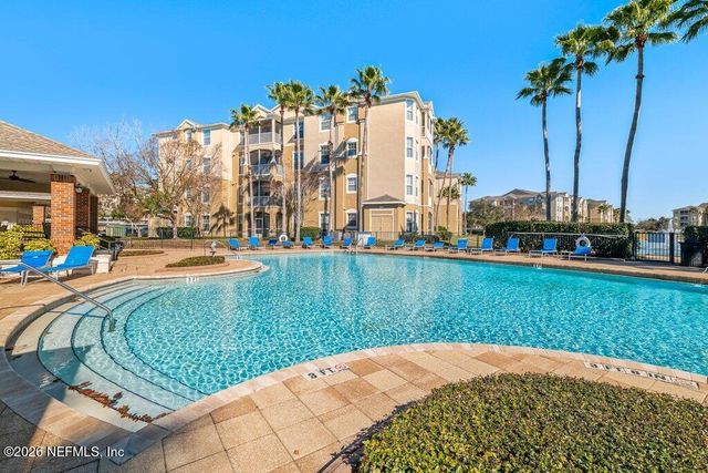 7801 POINT MEADOWS Drive 2302, Jacksonville, FL 32256