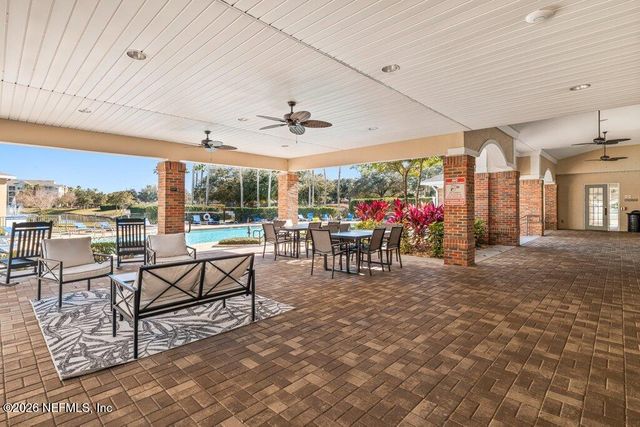 7801 POINT MEADOWS Drive 2302, Jacksonville, FL 32256