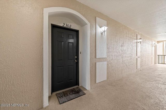 7801 POINT MEADOWS Drive 2302, Jacksonville, FL 32256