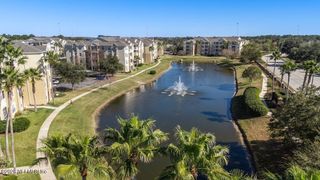 7801 POINT MEADOWS Drive 2302, Jacksonville, FL 32256