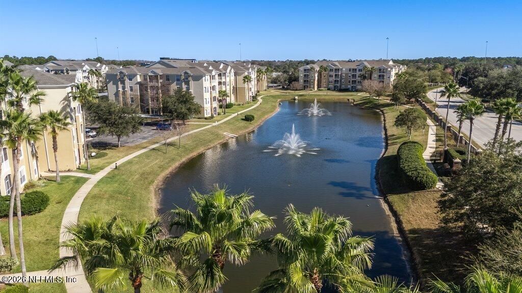 7801 POINT MEADOWS Drive 2302, Jacksonville, FL 32256