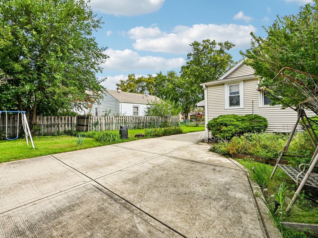 4312 Grace Street, Schiller Park, IL 60176 — photo 3
