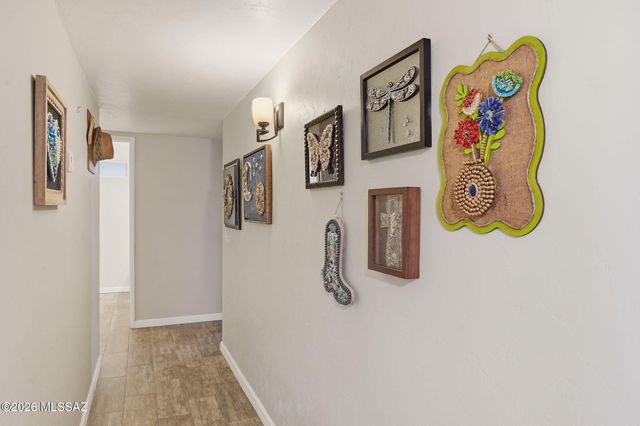 2420 S Camino Seco, Tucson, AZ 85710