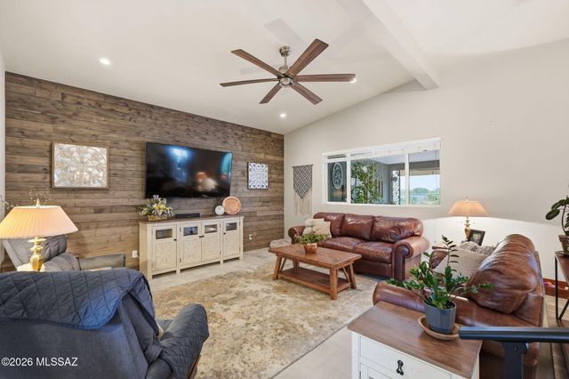 2420 S Camino Seco, Tucson, AZ 85710