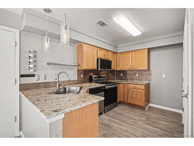 21532 E 47th Ave, Denver, CO 80249