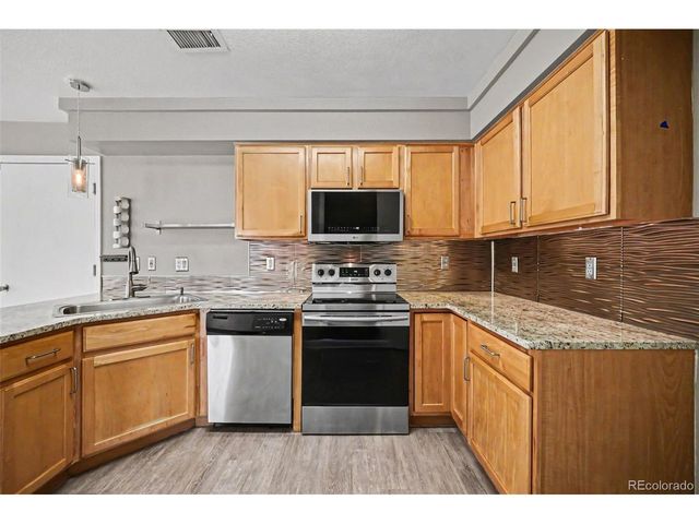 21532 E 47th Ave, Denver, CO 80249