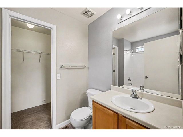 21532 E 47th Ave, Denver, CO 80249