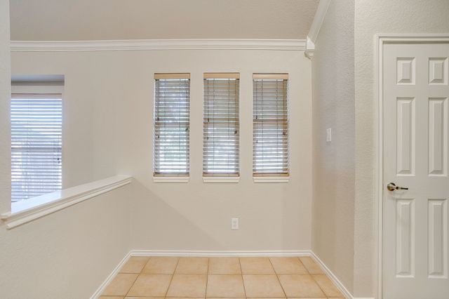 1030 Shortleaf Pine Drive, Arlington, TX 76012