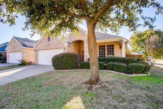 1030 Shortleaf Pine Drive, Arlington, TX 76012
