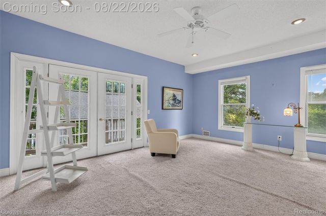 108 College Street, Holly Village, MI 48442