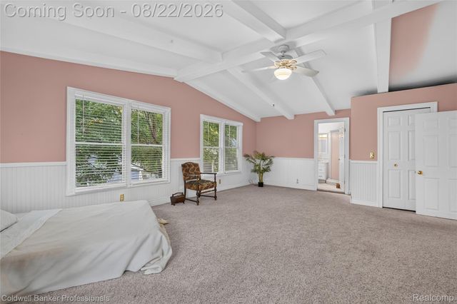 108 College Street, Holly Village, MI 48442