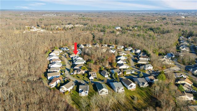 24 Cambridge Circle, Smithfield, RI 02917