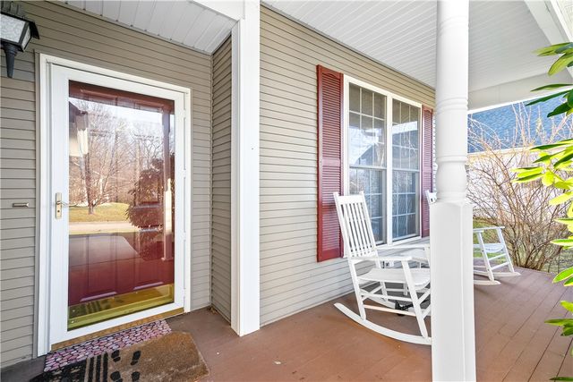 24 Cambridge Circle, Smithfield, RI 02917