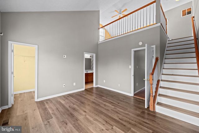 8833 HAWTHORNE CT, Ellicott City, MD 21043