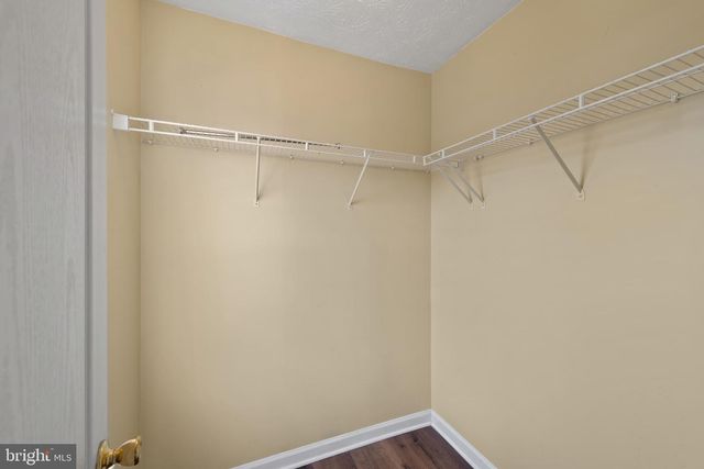 8833 HAWTHORNE CT, Ellicott City, MD 21043