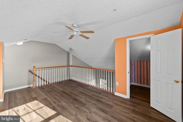 8833 HAWTHORNE CT, Ellicott City, MD 21043