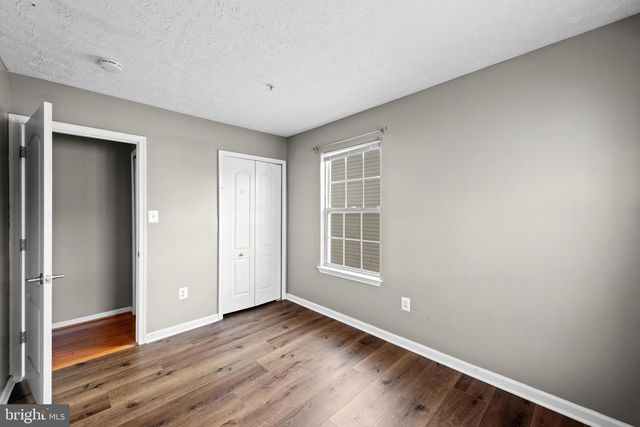 8833 HAWTHORNE CT, Ellicott City, MD 21043