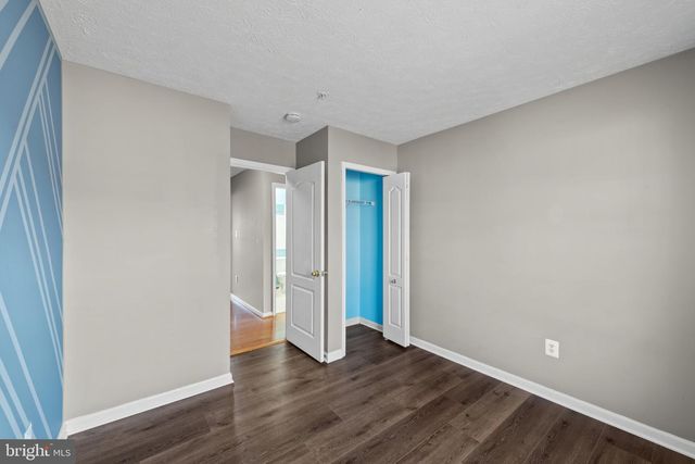 8833 HAWTHORNE CT, Ellicott City, MD 21043