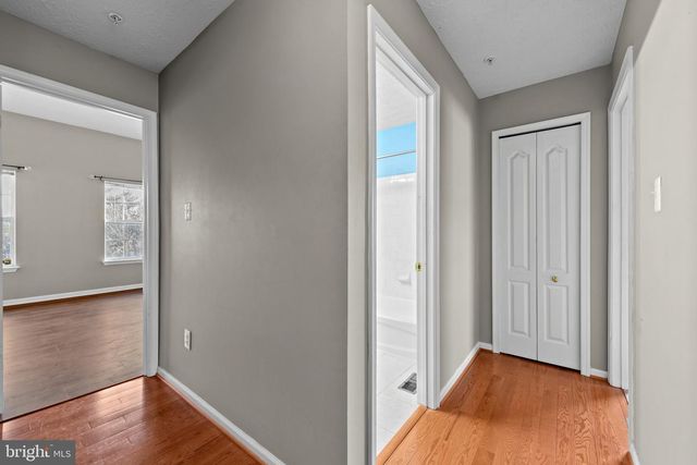 8833 HAWTHORNE CT, Ellicott City, MD 21043