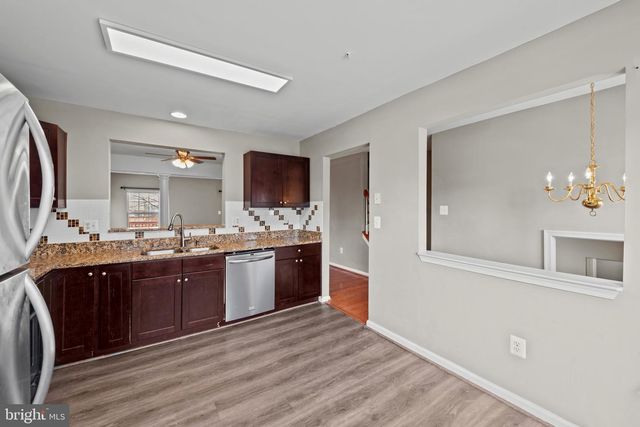 8833 HAWTHORNE CT, Ellicott City, MD 21043