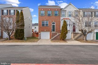 8833 HAWTHORNE CT, Ellicott City, MD 21043