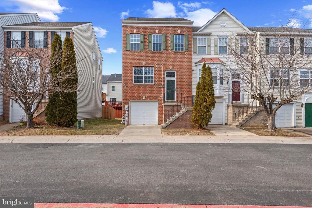 8833 HAWTHORNE CT, Ellicott City, MD 21043