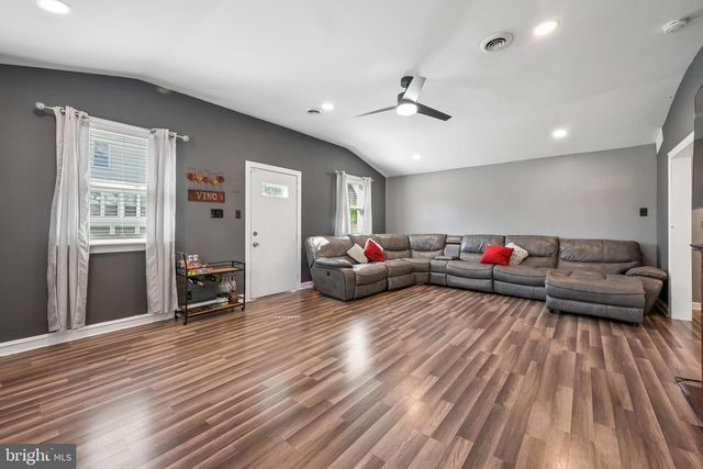5022 RIVER RD, Pennsauken, NJ 08110