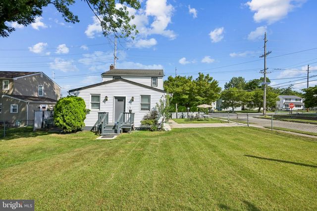 5022 RIVER RD, Pennsauken, NJ 08110