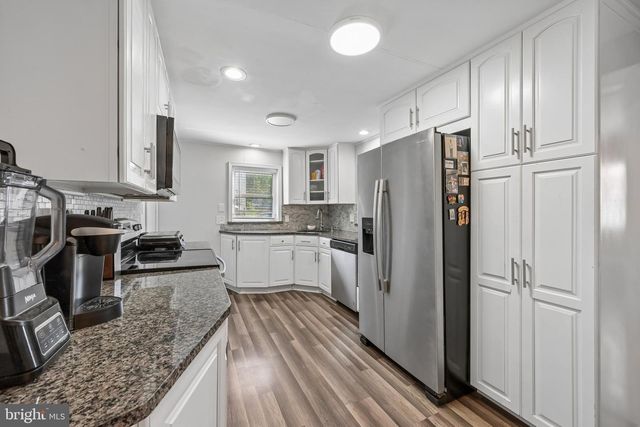5022 RIVER RD, Pennsauken, NJ 08110