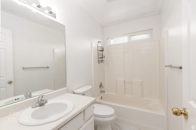 2972 W 2075 S, Syracuse, UT 84075