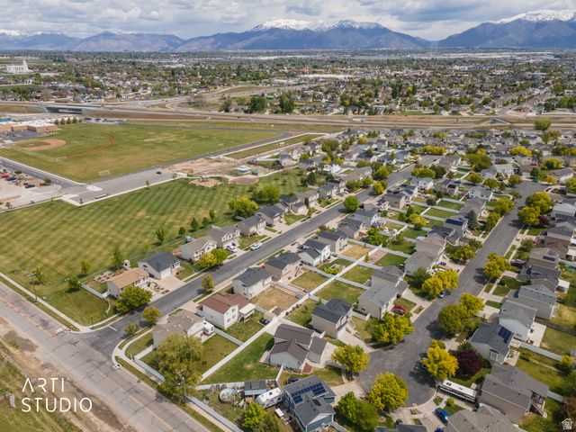 2972 W 2075 S, Syracuse, UT 84075