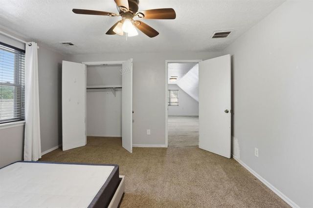 1525 Vulcan Circle, Edmond, OK 73003