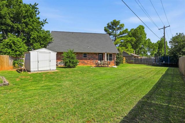 1525 Vulcan Circle, Edmond, OK 73003