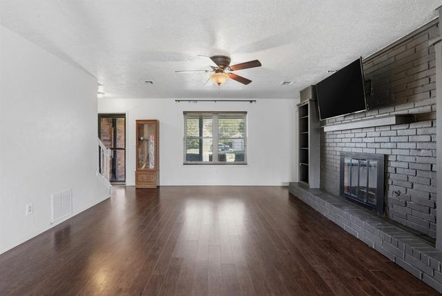 1525 Vulcan Circle, Edmond, OK 73003