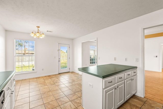 2850 Makenzie Drive, Conway, AR 72034