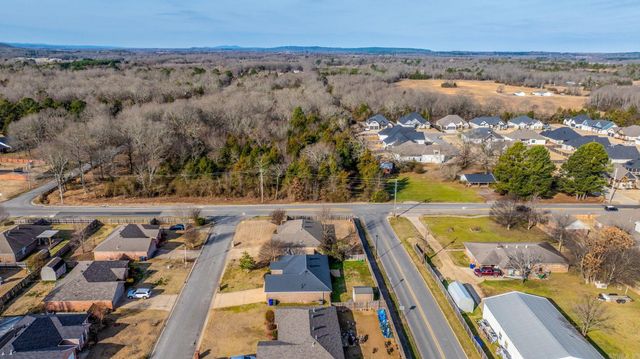 2850 Makenzie Drive, Conway, AR 72034