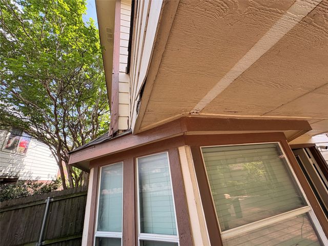 4724 Maple Hill Drive, Fort Worth, TX 76123