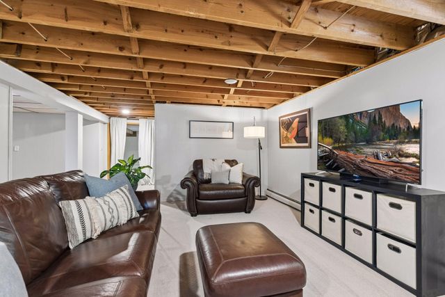 9883 Brookview Road, Woodbury, MN 55125