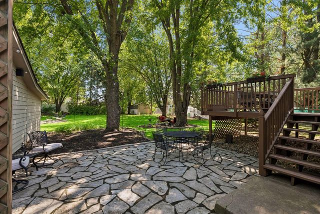 9883 Brookview Road, Woodbury, MN 55125