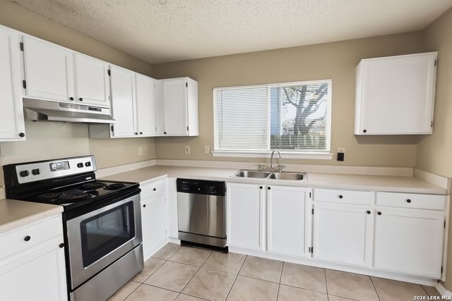 7303 Flintwood Circle, San Antonio, TX 78249