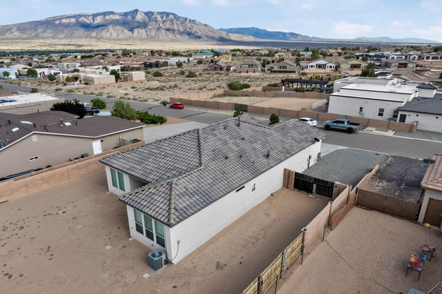 6605 Nacelle Road NE, Rio Rancho, NM 87144