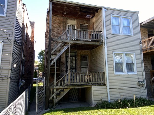 8036 S Dobson Avenue, Chicago, IL 60619