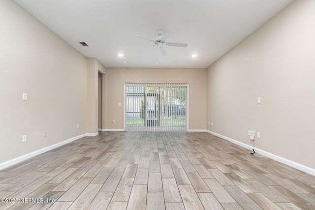 4253 ARBOR MILL Circle, Orange Park, FL 32065