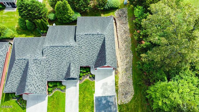 100 Honey Ridge Way, Knoxville, TN 37924